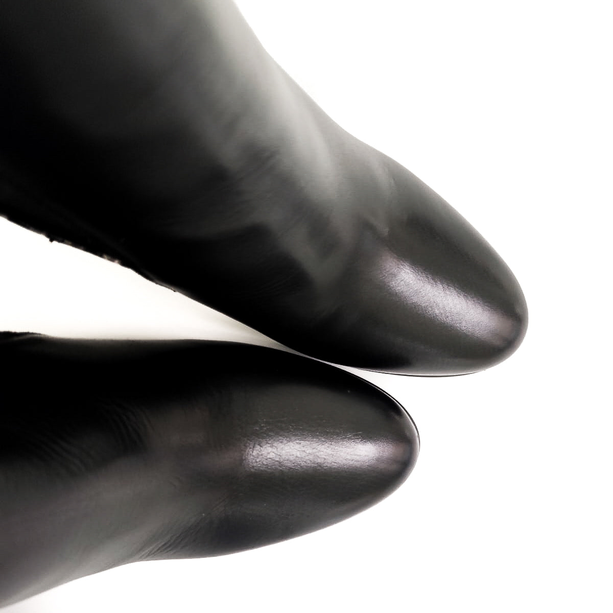 AIDA-stivaletto-tronchetto-vista-punta-sopra-paio-vitello-nero