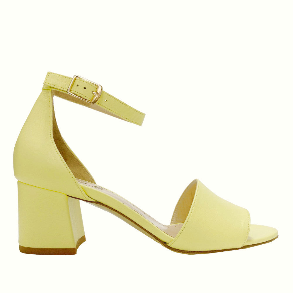 CANDICE-sandalo-tacco-largo-vista-laterale-singolo-nappa-giallo-limone
