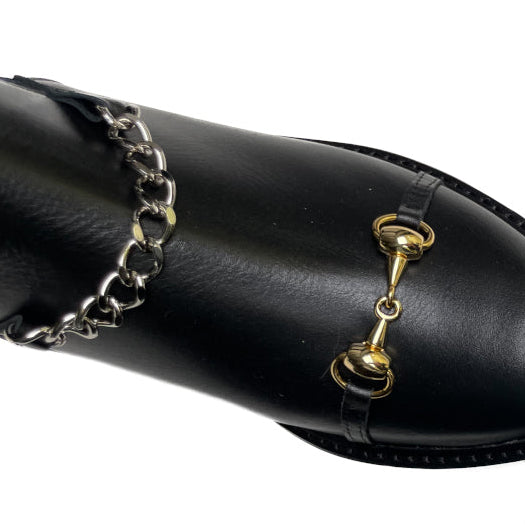 Victoire-AC-beatles-vista-dettaglio-accessorio-vicino-paio-vitello-nero