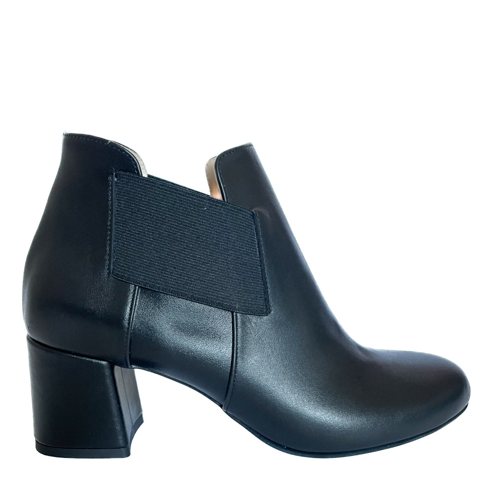 THEA-stivaletto-vista-laterale-singolo-vitello-nero