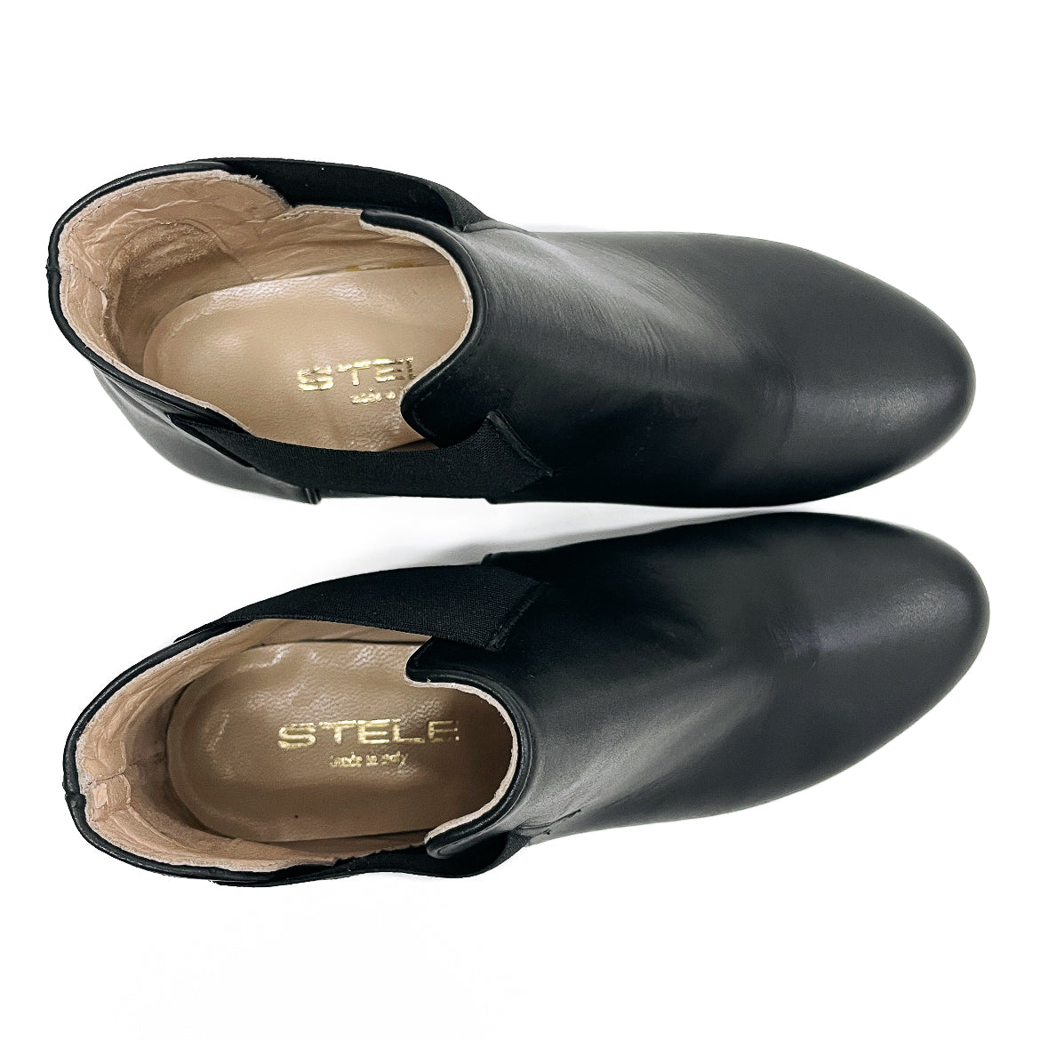 Tallinn-stivaletto-vista-punta-sopra-paio-vitello-nero