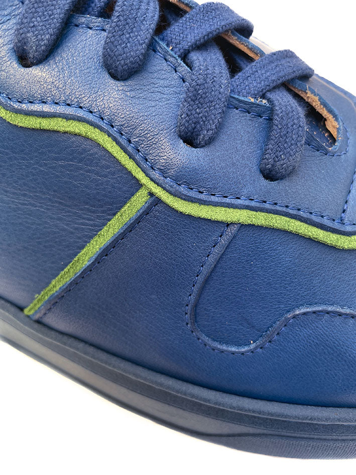 VALERIE-sneakers-vista-dettaglio-riporto-vitello-bluette-camoscio-verde