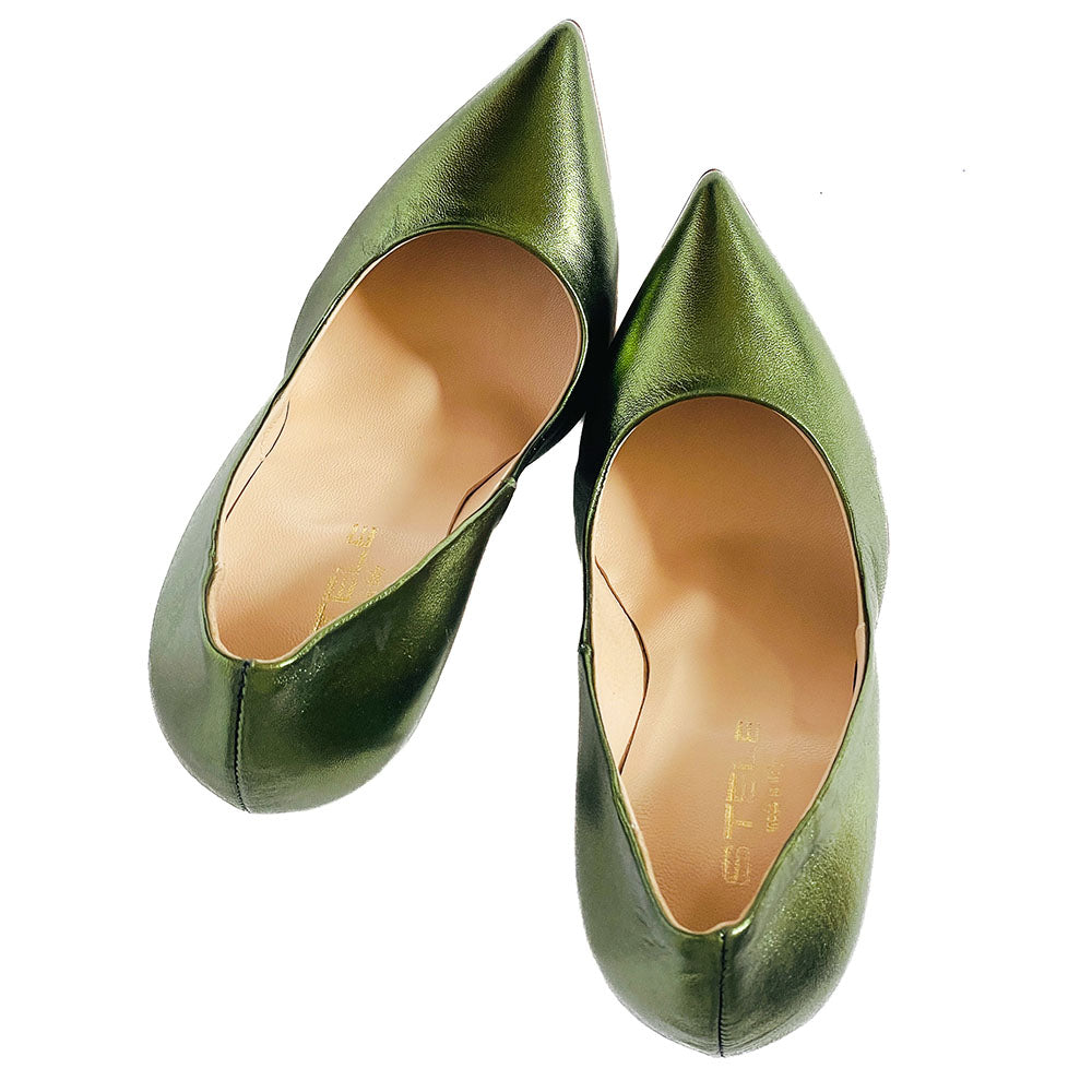 STEFY-decollete-vista-sopra-paio-laminato-verde-made-in-otaly