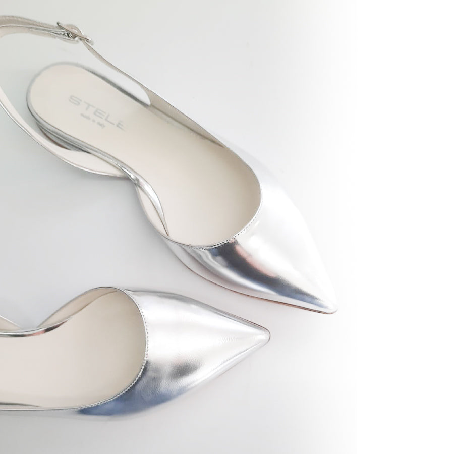 ARDISIA-slingback-chanel-vista-punta-sopra-vicine-vitello-specchio-argento