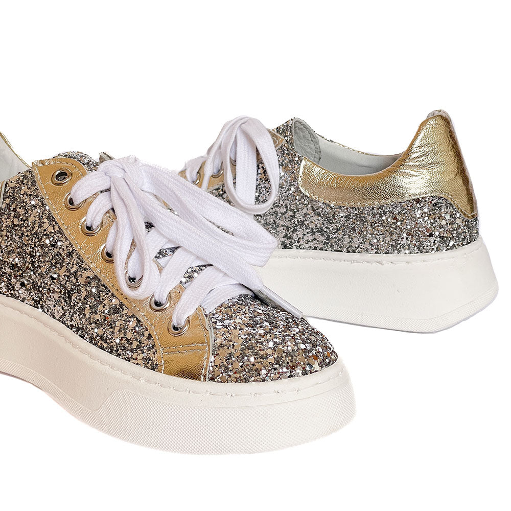 DUBLINO-sneakers-vista-punta-tallone-laminato-platino-glitter-argento