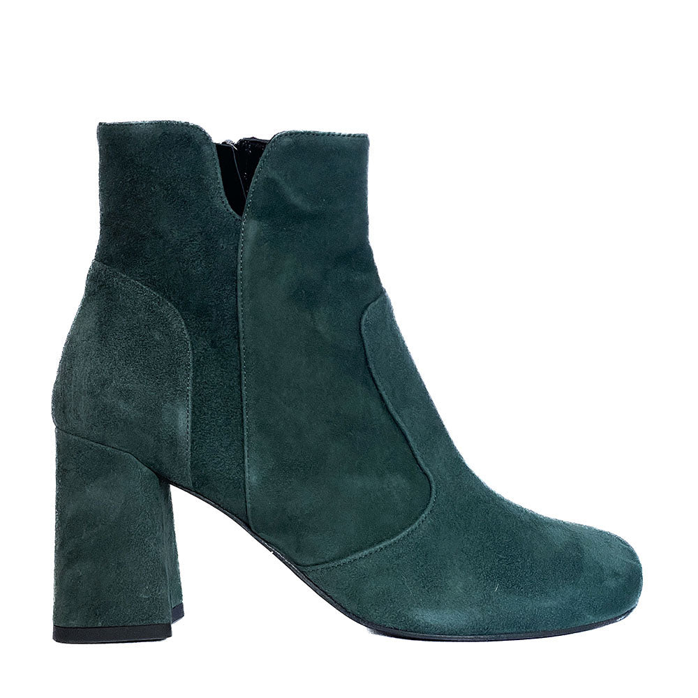 LISBONA-stivaletto-tronchetto-vista-laterale-camoscio-verde-bottiglia