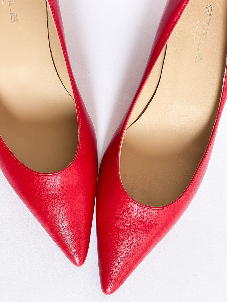 GINA-decollete-vista-punta-sopra-vicino-nappa-rossa-tacco-3,5