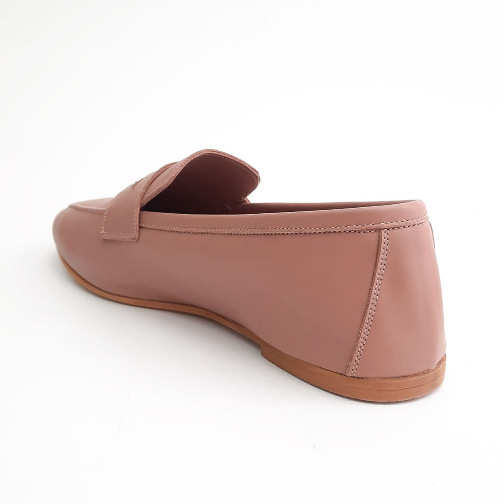 Atene-mocassino-tacco-basso-vista-dietro-nappa-mocha