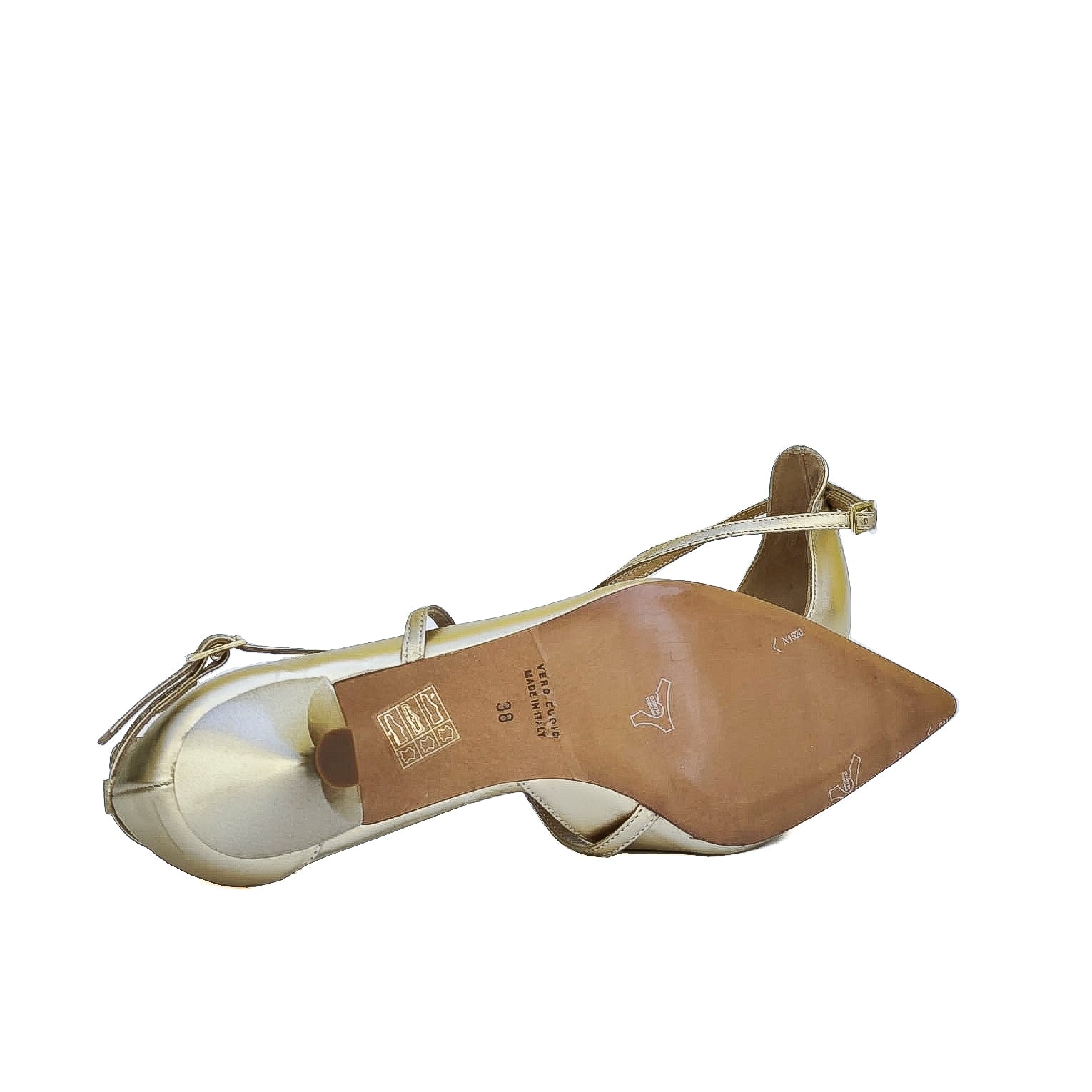 TOLOSA-slingback-vista-fondo-paio-nappa-laminata-platino