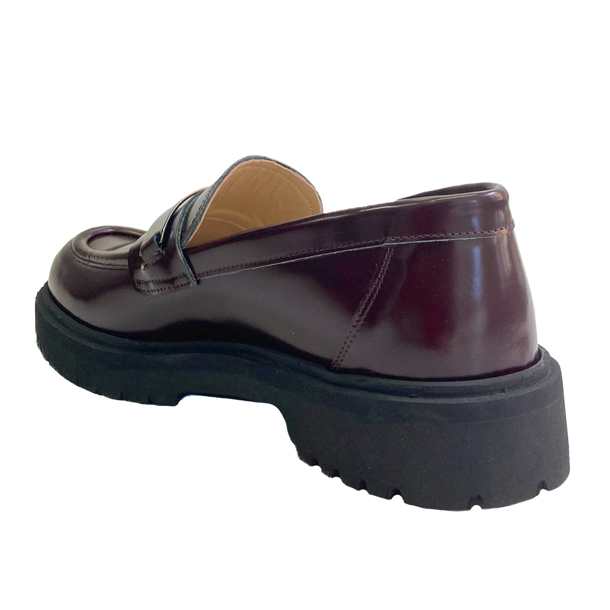 GROTTAMMARE-mocassino-vista-tallone-vitello-abrasivato-bordeaux
