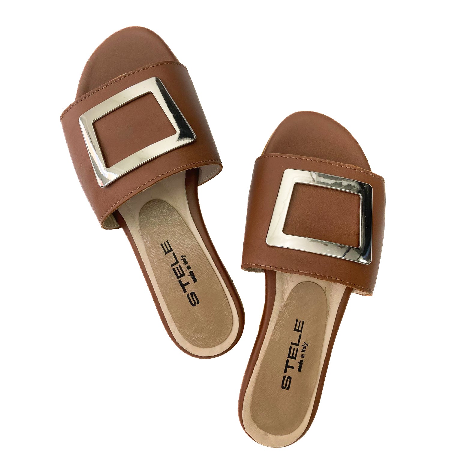 Ciabattina Guinda in pelle nappa marrone vista dall alto con punta rivolta in alto