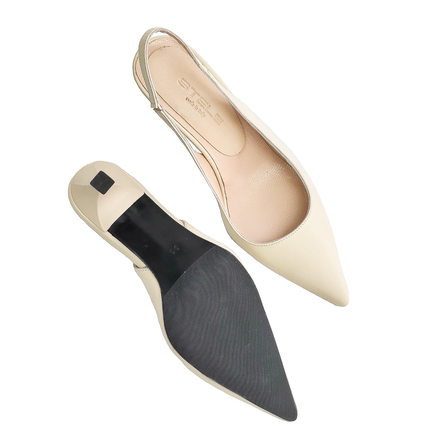 AGOSTINA-slingback-chanel-vista-sotto-fondo-paio-nappa-panna