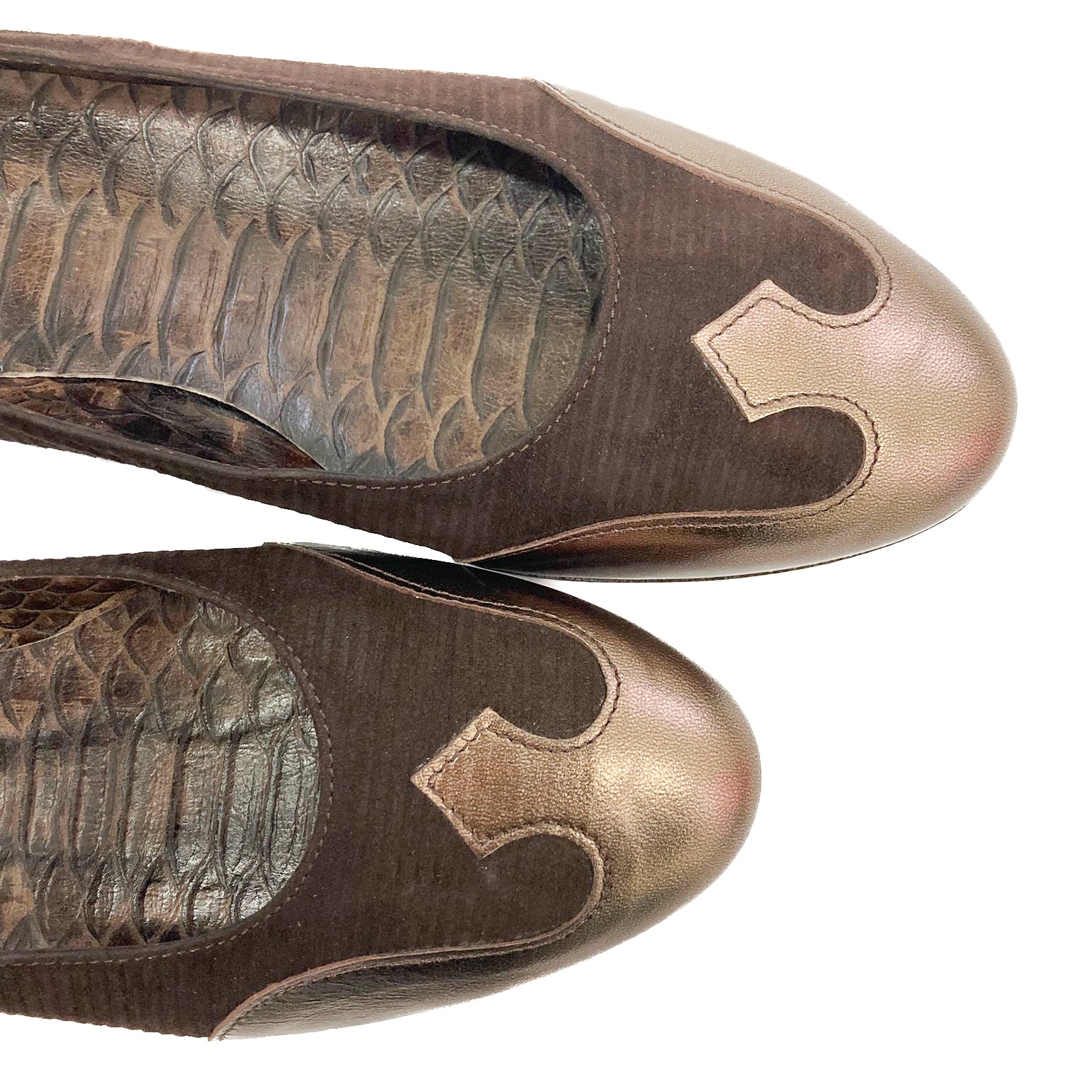 GERALDINE-ballerina-vista-punta-sopra-paio-laminato-bronzo-camoscio-marrone