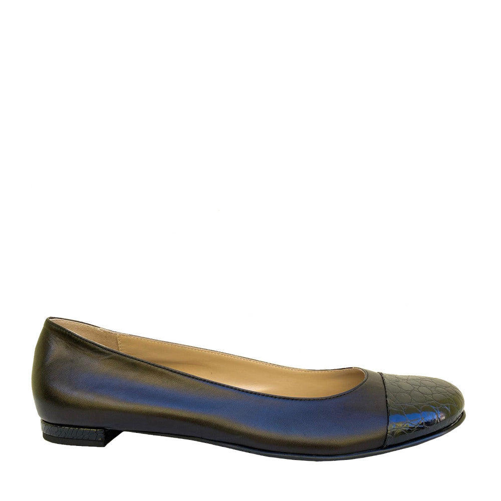 CELINE-ballerina-vista-laterale-vitello-cocco-nero