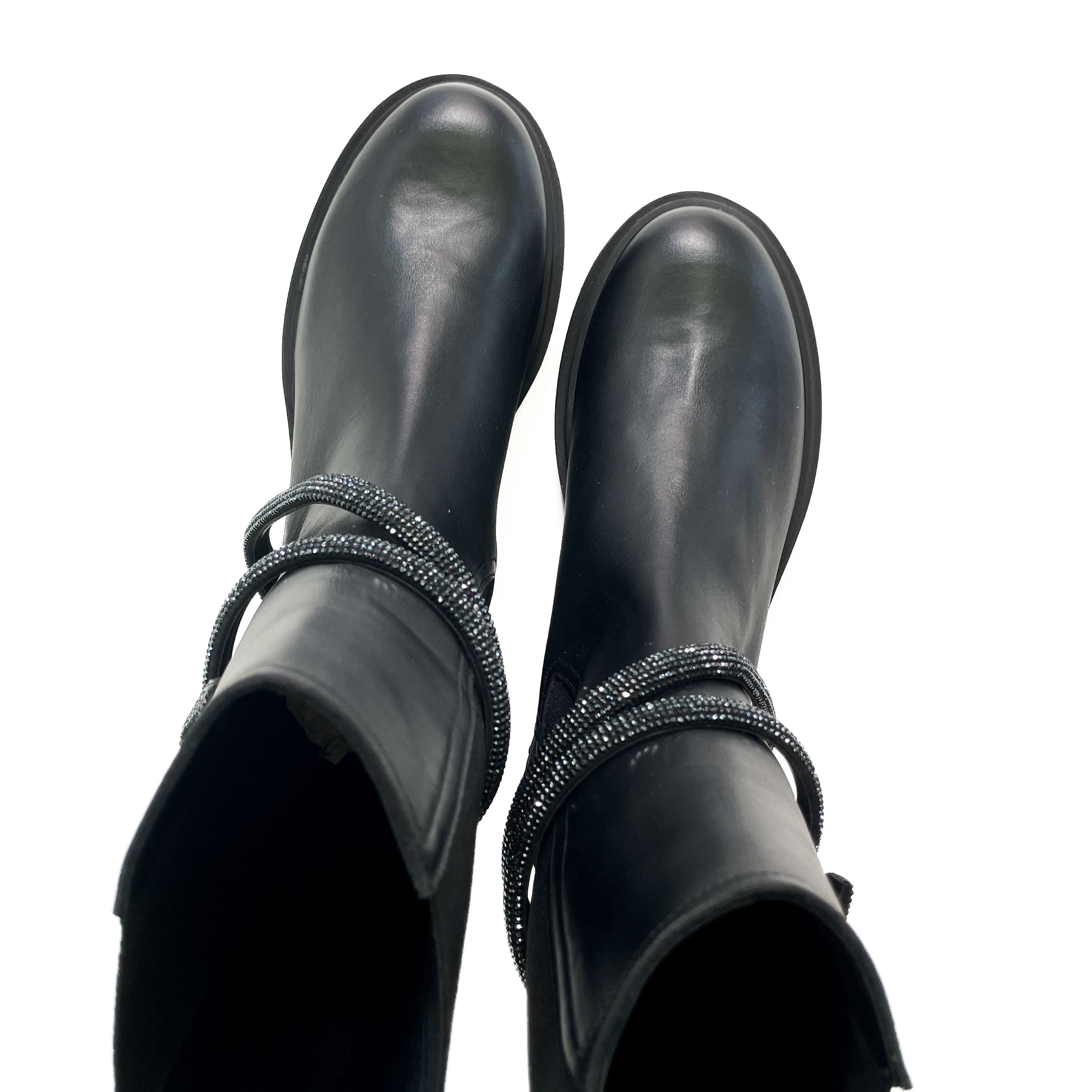 FIASTRA-beatles-vista-punta-vitello-nero-scarpa-in-pelle-nera-suola-carrarmato-elastici-laterali-accessorio-strass