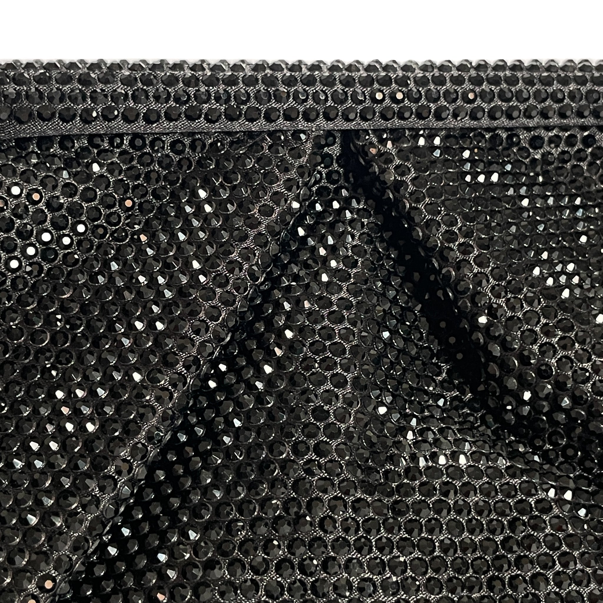 GAVI-BAG-borse-pochette-vista-strass-vicini-tessuto-strassato-nero