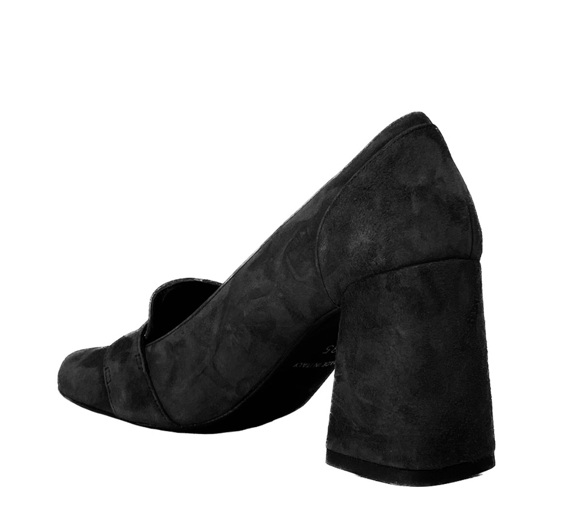MADRID-mocassino-con-tacco-vista-tallone-camoscio-nero
