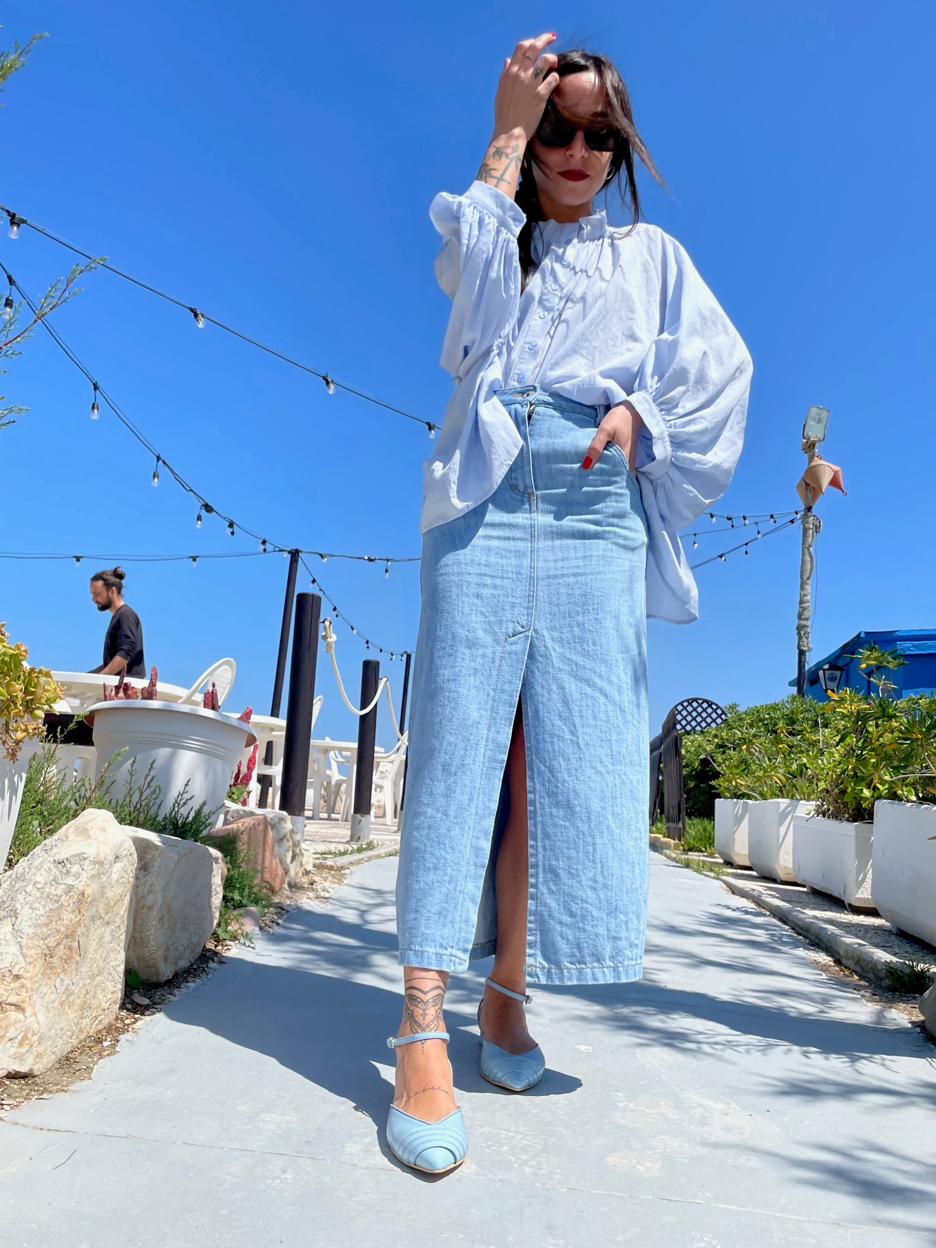 MEGAN-slingback-ballerina-vista-indossato-punta-corpo-intero-nappa-celeste-vernice-celeste