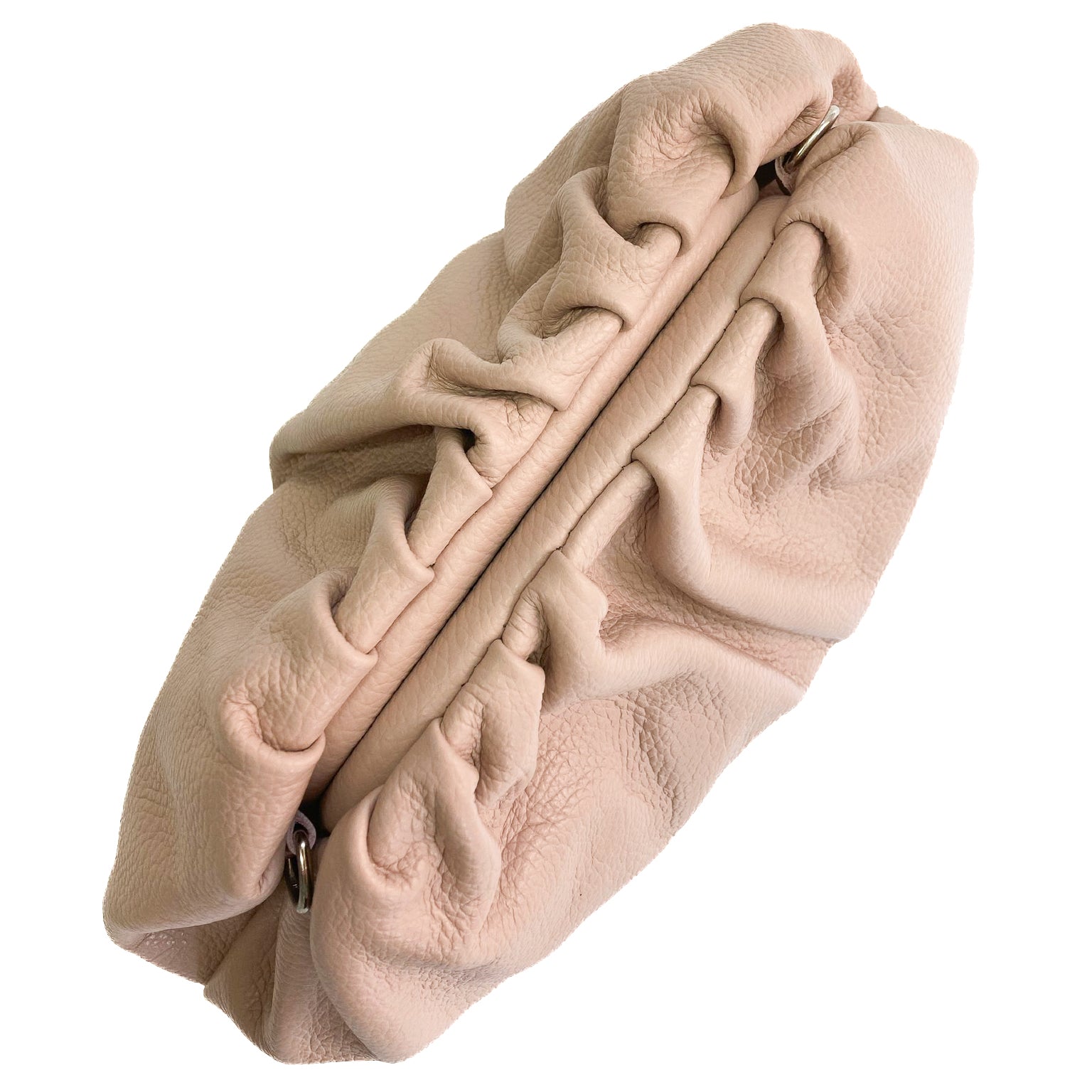 NUVOLA-M-BAG-borsa-clutch-vista-sopra-chiusa-vitello-nudo