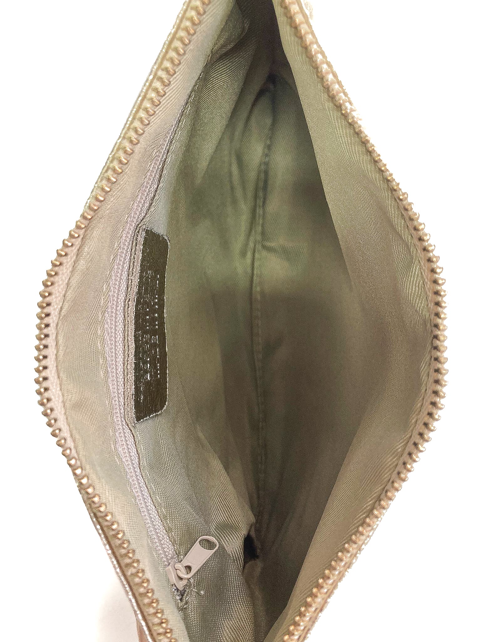 OLIVIA-BAG-borse-pochette-vista sopra-aperta-laminato-platino