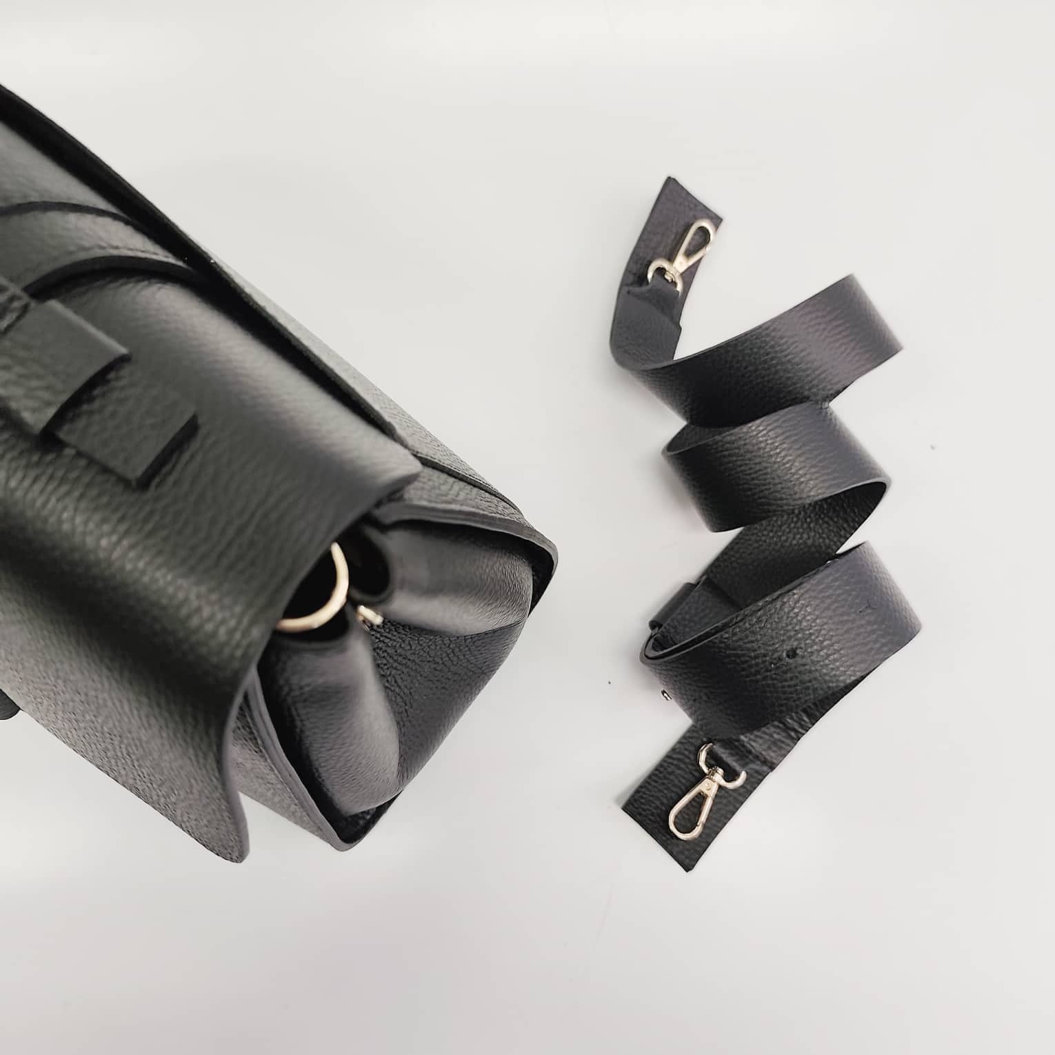 SALTILLO-BAG-borsa-vista-sopra-e-tracolla-a-spirale-vitello-nero