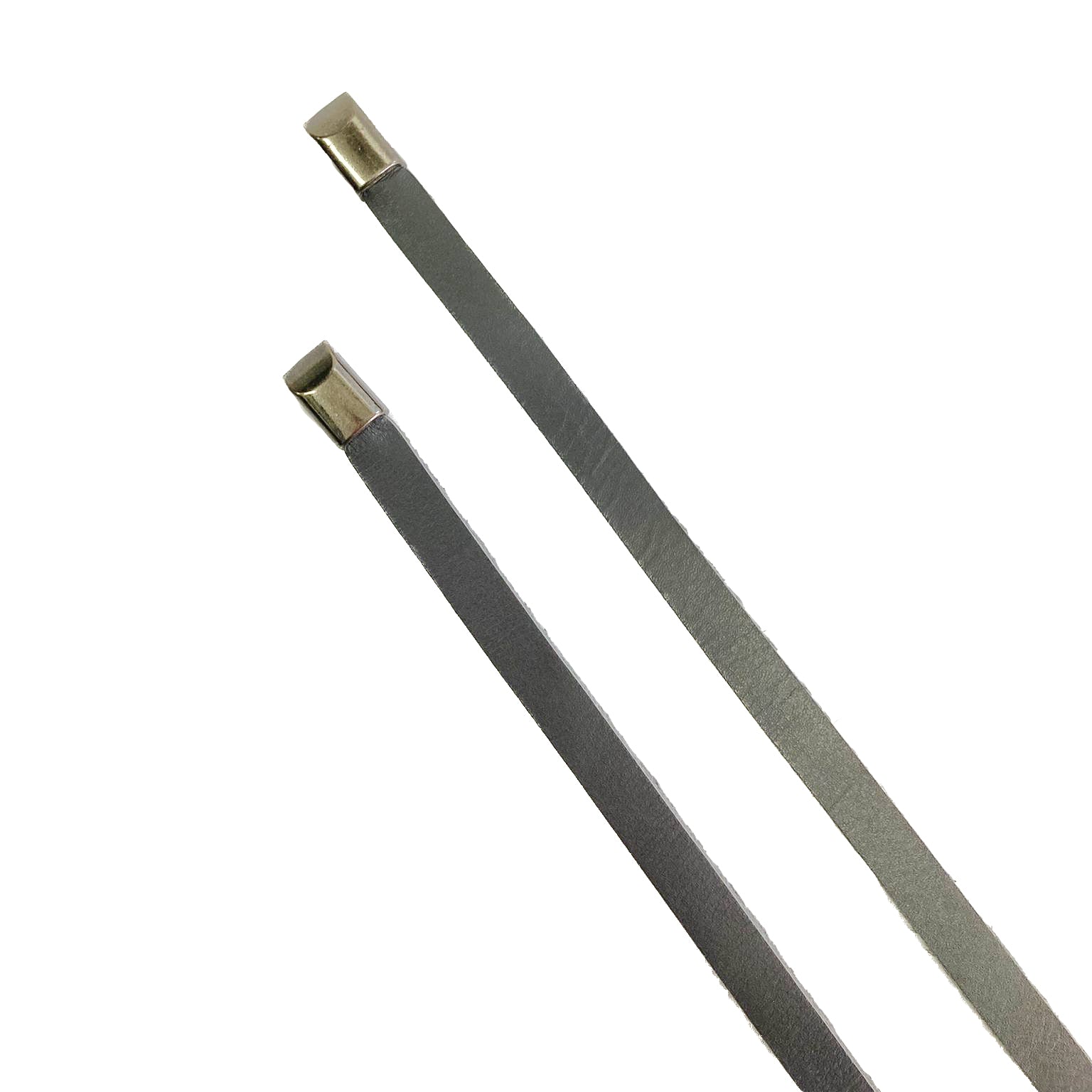 SOTTILE-BELT-accessori-cinte-vista-distesa-sopra-vitello-grigio