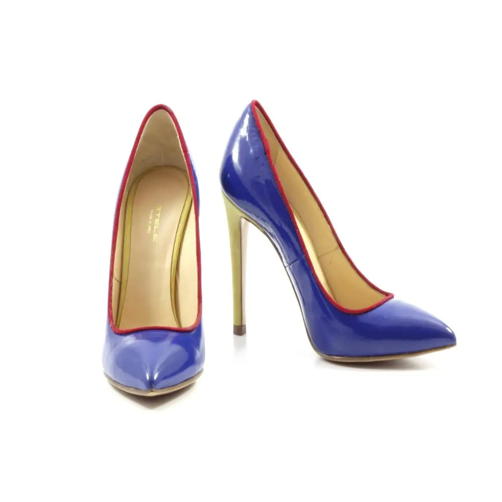 STEFY-decollete-vista-punta-paio-singola-vernice-bluette-rifiniture-rosse-e-lime