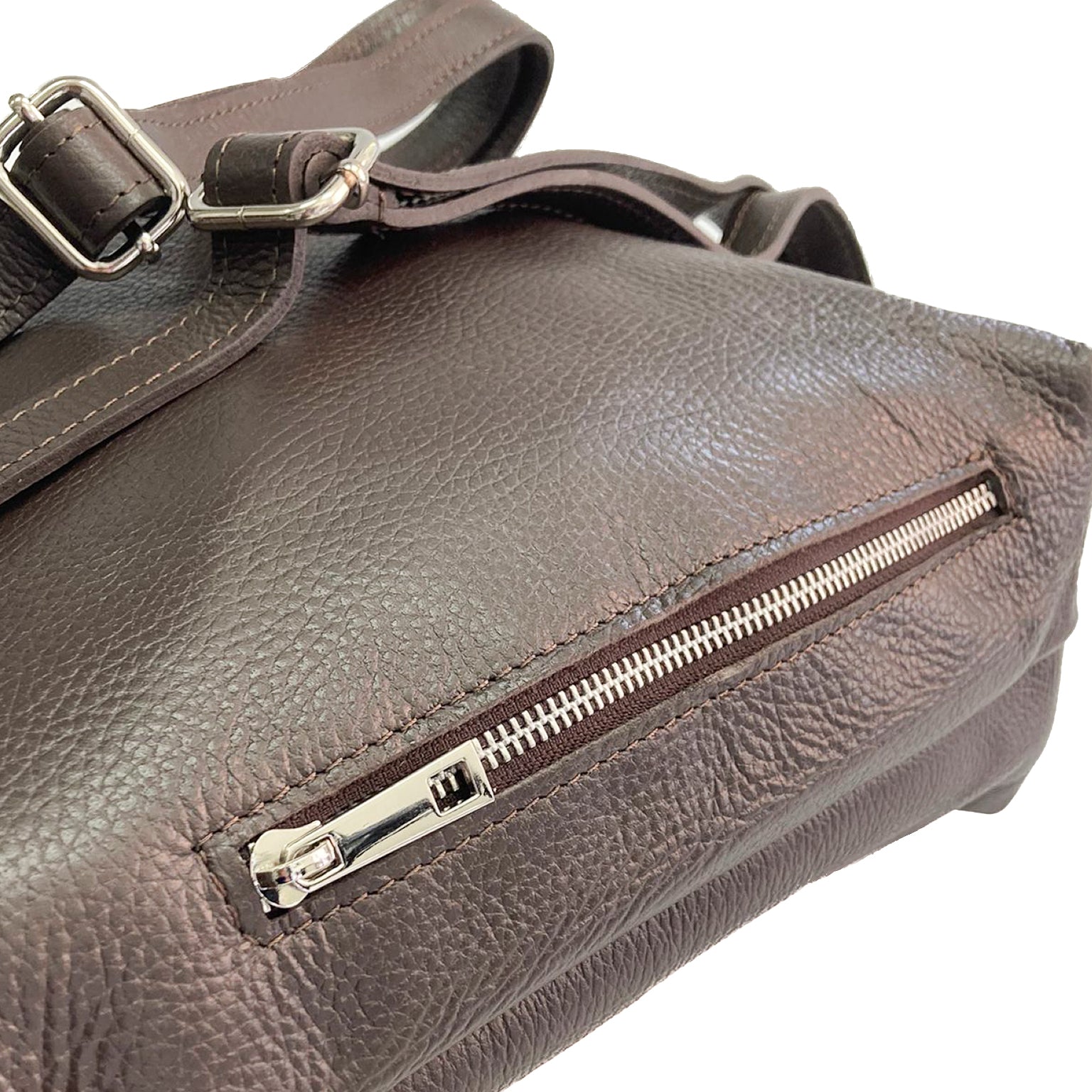 STOCCARDA-BAG-borse-zaino-vista-zip-posteriore-aperto-vitello-testa-di-moro