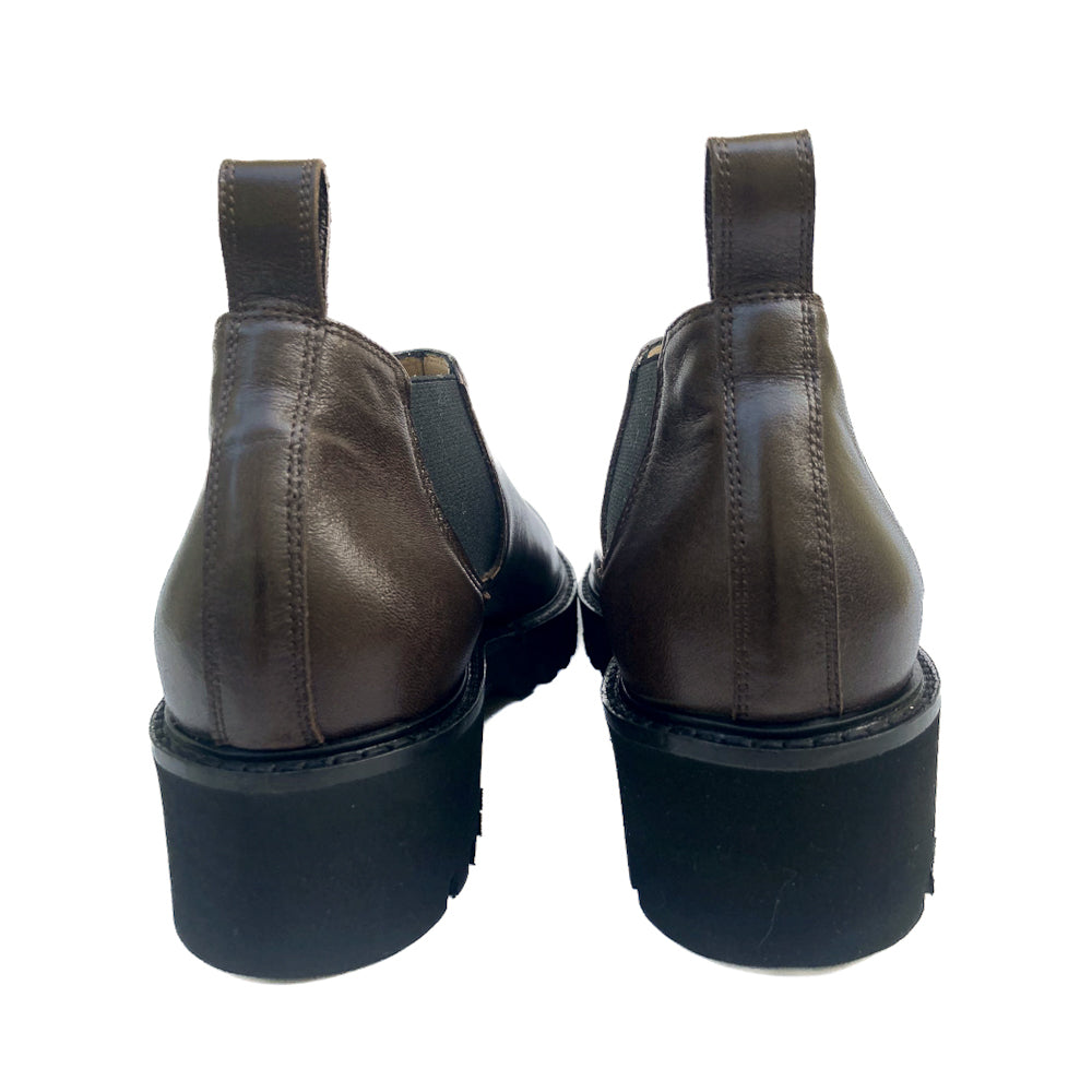 ZOE-beatles-basso-vista-tallone-dietro-paio-vitello-testa-di-moro